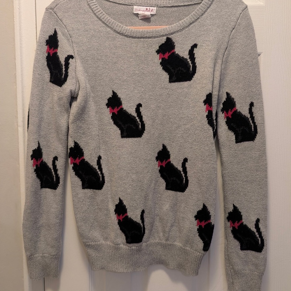 Shrinking Violet Gray Sweater with Black Cat Pattern